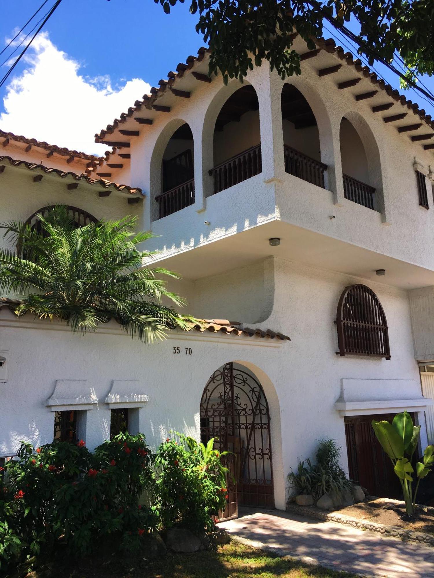 Oasis En El Corazon De Medellin, Laureles Lägenhet Exteriör bild